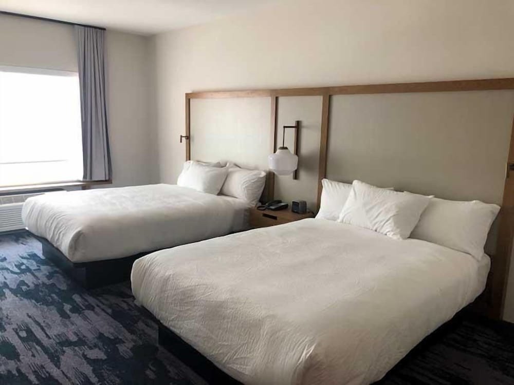 Standard Vierer Zimmer Fairfield Inn & Suites by Marriott Columbus Marysville