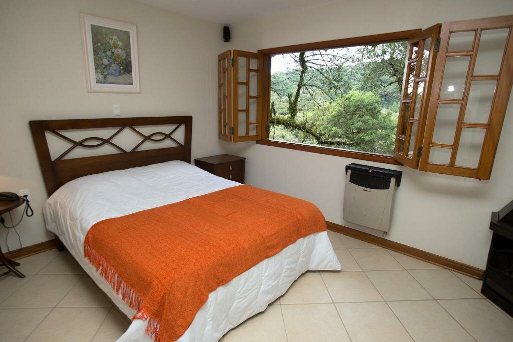 2 Bedrooms Chalet Chalé da Floresta