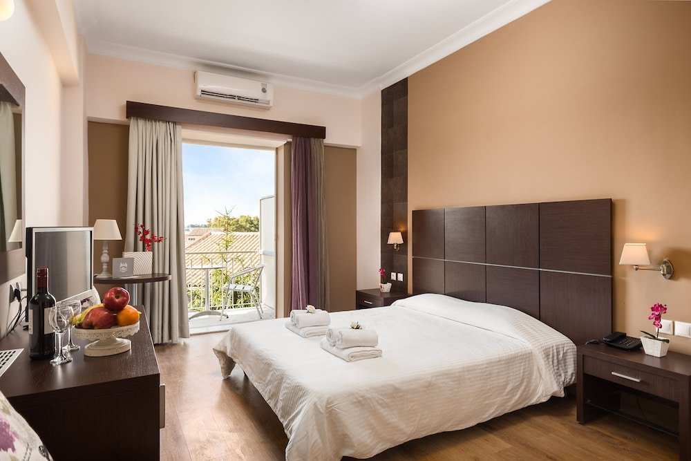 Superior room with balcony Arion Hotel