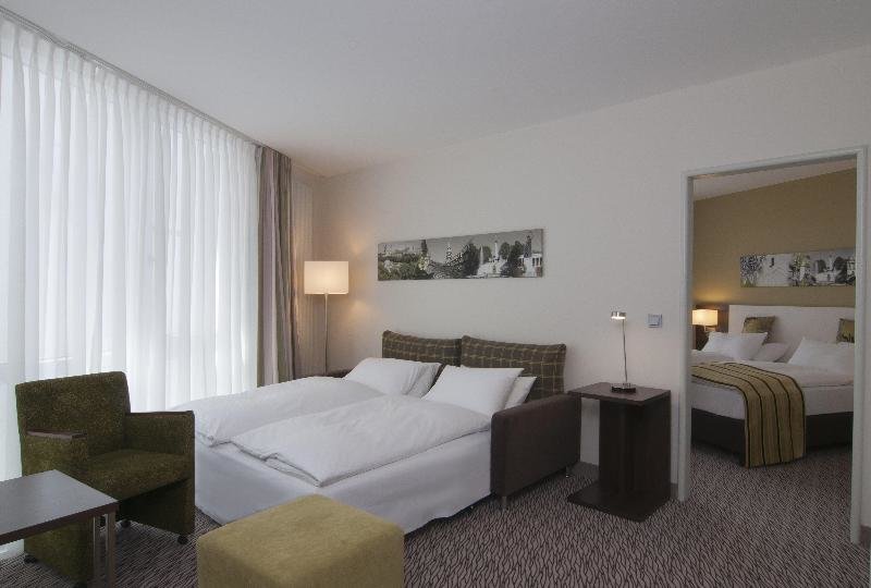 Standard Double room Holiday Inn Munich Unterhaching, an IHG Hotel