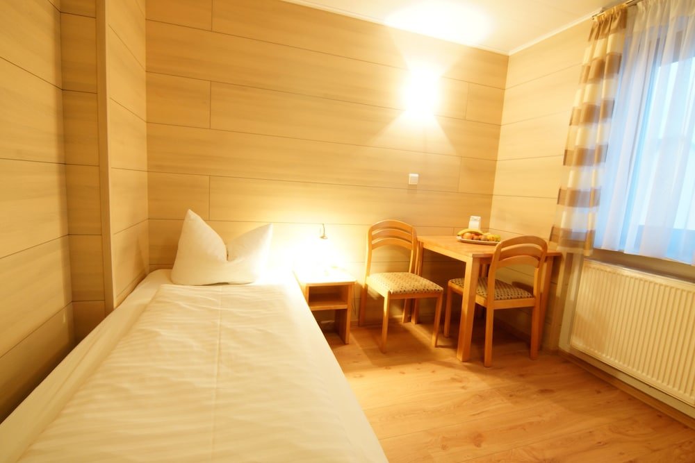Трёхместный номер Comfort с 2 комнатами Hotel Spitzenpfeil