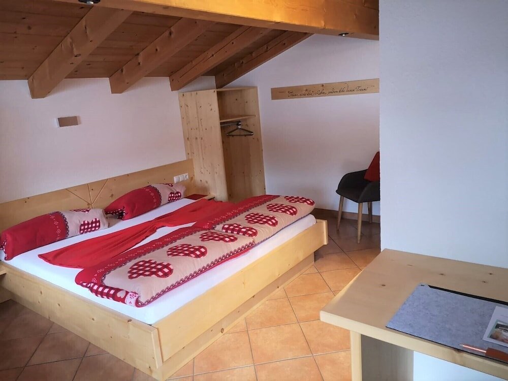 Apartamento Confort 2 dormitorios con vista a la montaña Valrunzhof