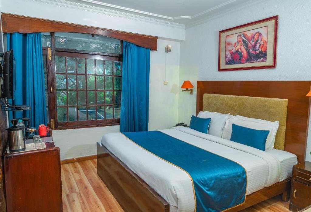 Standard Double room Ashiana Clarks Inn, Shimla