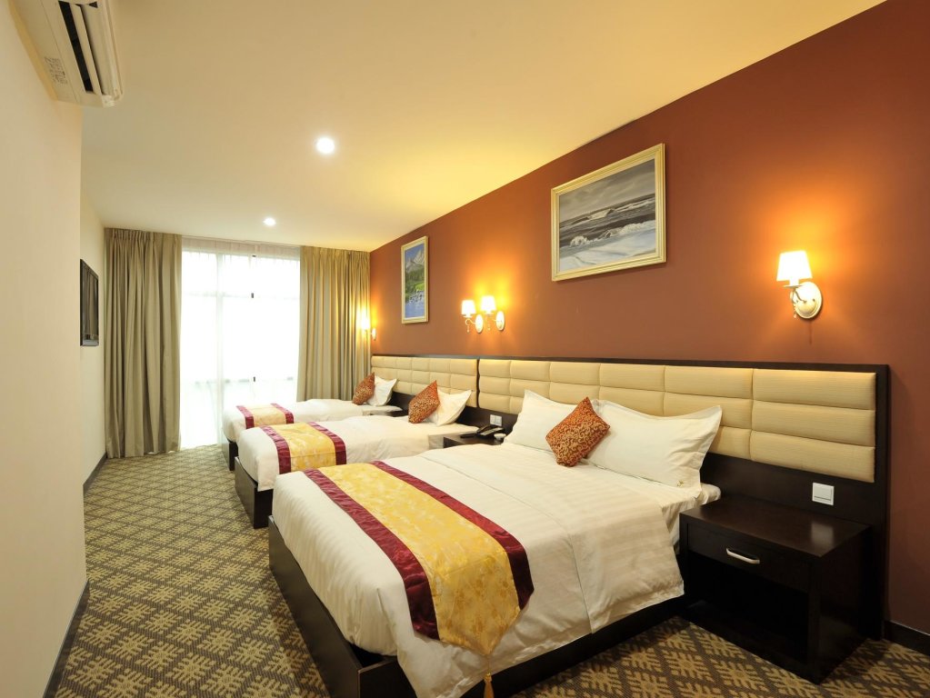 Люкс Hallmark Regency Hotel - Johor Bahru