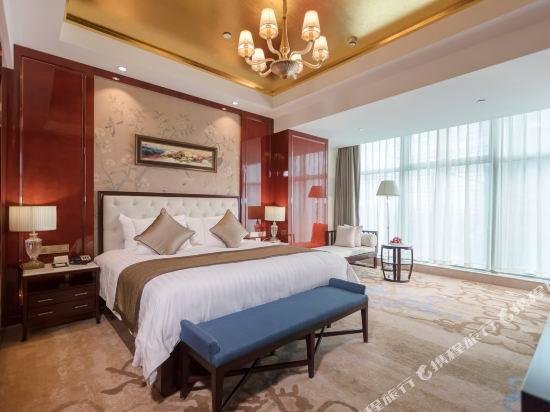Люкс Executive Dongwu New Century Grand Hotel Huzhou