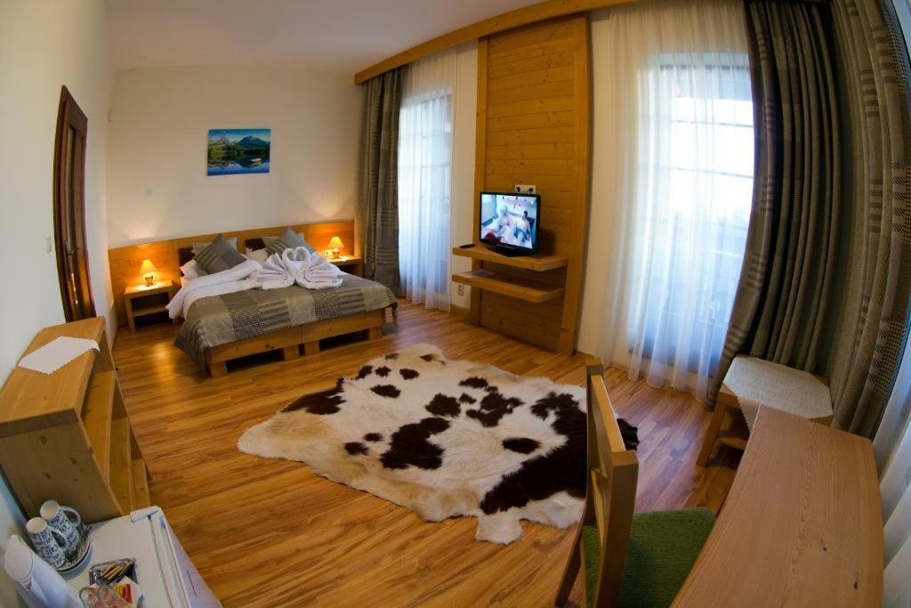 Standard Doppel Zimmer Vila Mlynica