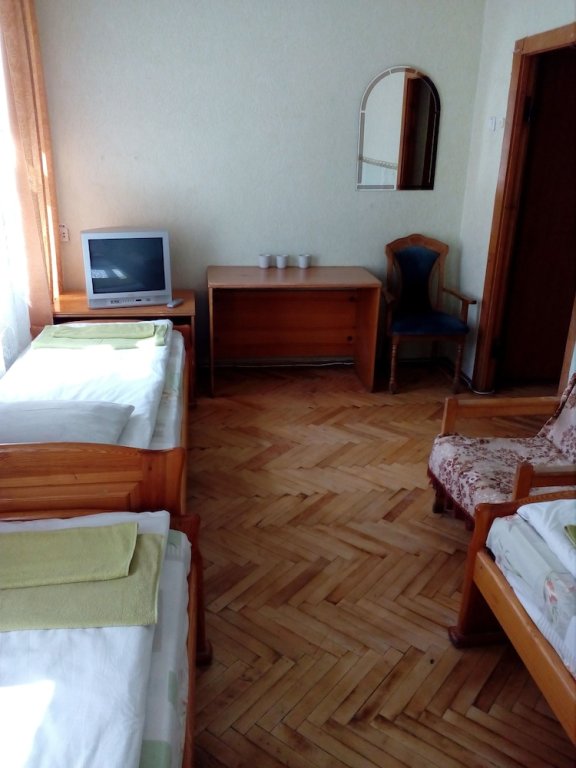 Трёхместный номер Economy Отель «Киев»