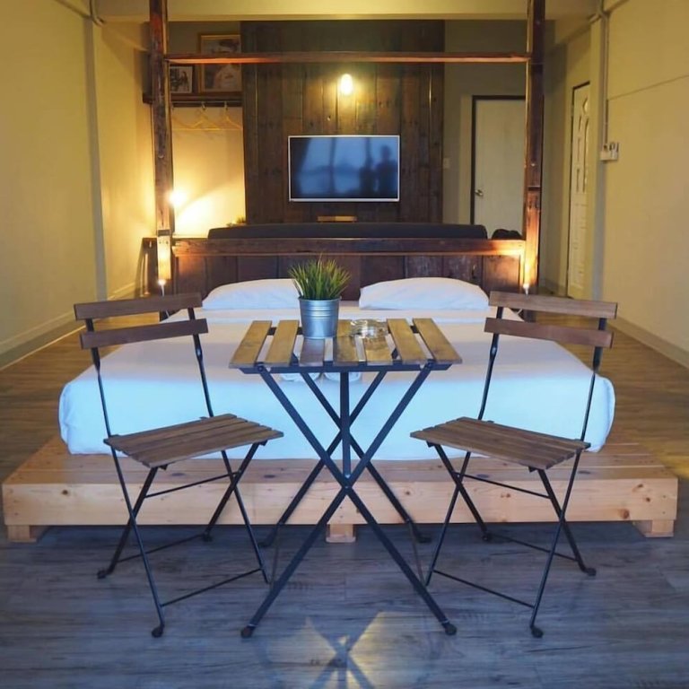 Standard Zimmer mit Balkon und mit Meerblick Sattahiptale Boutique Guest House & Hostel