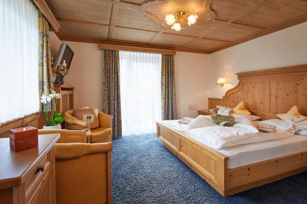 Двухместный номер Standard Dolomites Wellness Hotel Savoy