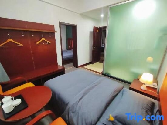 Люкс Qingdao Shanding Hotel