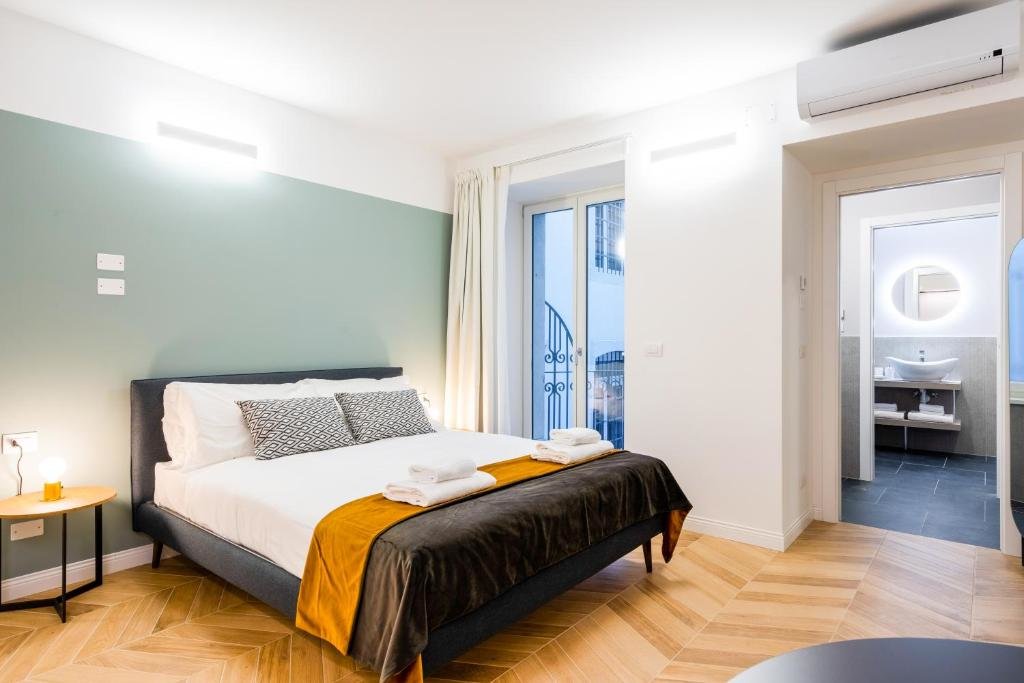 Апартаменты Deluxe DOMO Premium Apartments - Trieste Mazzini