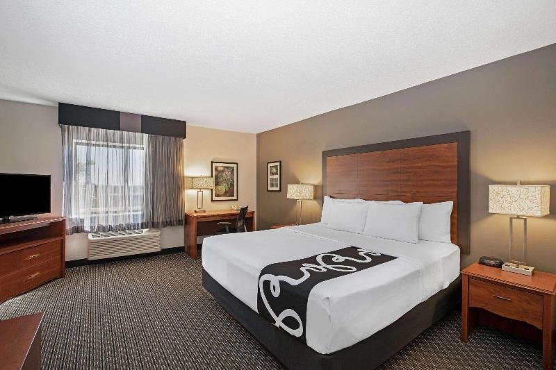 Habitación doble Estándar La Quinta Inn & Suites by Wyndham N Little Rock-McCain Mall