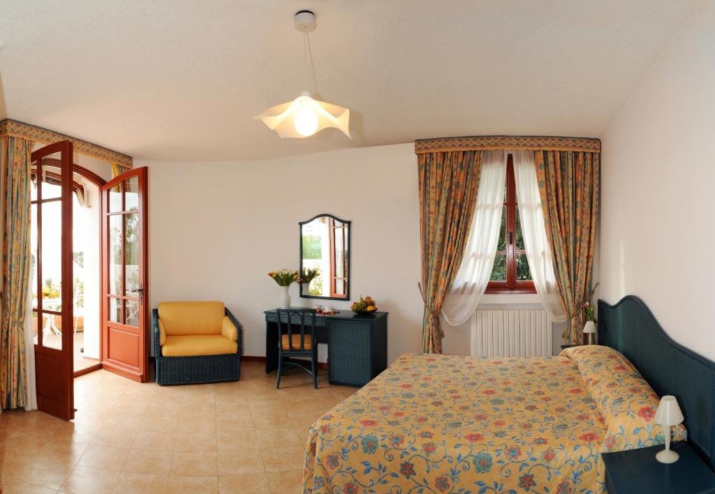 Deluxe Double room with balcony and with sea view La Locanda Azzurra