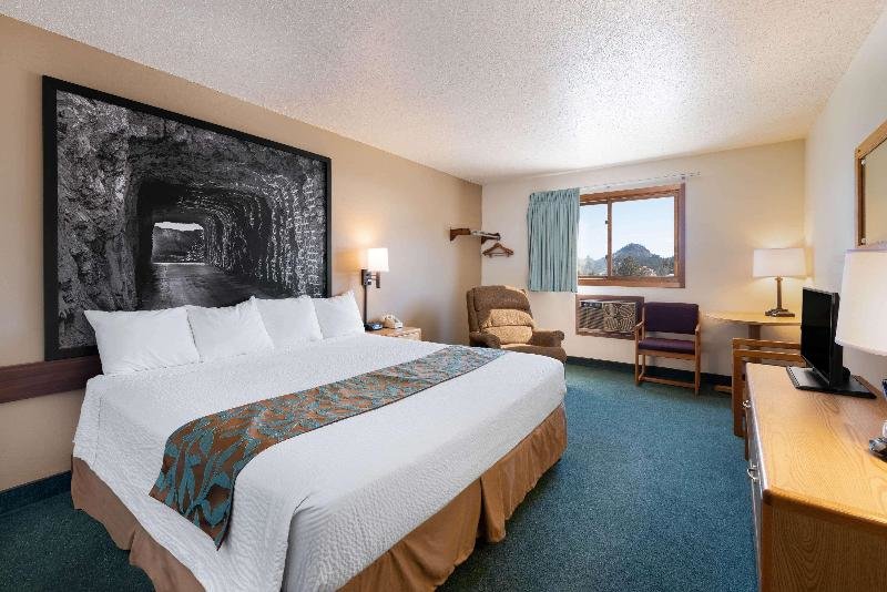 Standard Zimmer Super 8 by Wyndham Hill City/Mt Rushmore/ Area