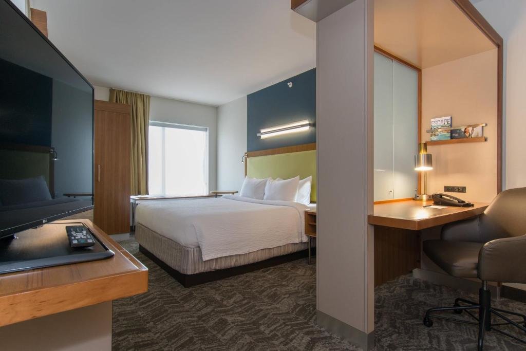 Студия SpringHill Suites Columbia Downtown The Vista
