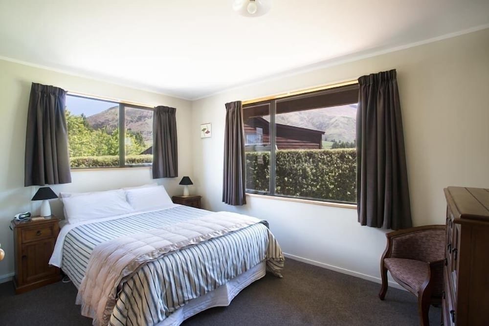 Cabaña 2 dormitorios con balcón Alpine View Lodge