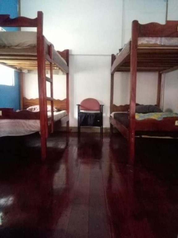 Cama en dormitorio compartido Hotel de La Cuesta