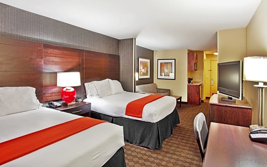 Quadruple Suite Holiday Inn Express Hotel & Suites Atlanta-Cumming, an IHG Hotel