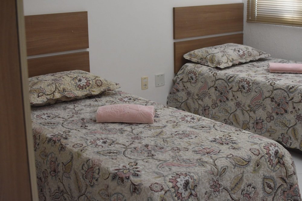 Confort appartement Lindo 3 quartos na Praia do Forte - CF36
