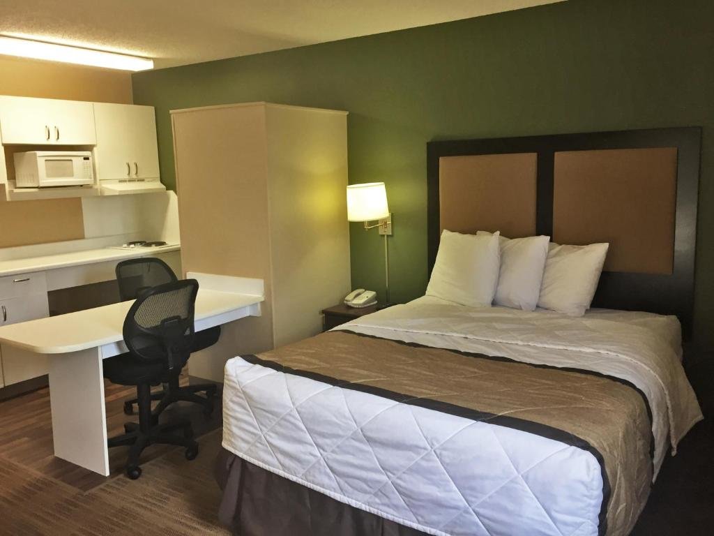 Номер Standard Extended Stay America Select Suites - Chicago - Rolling Meadows