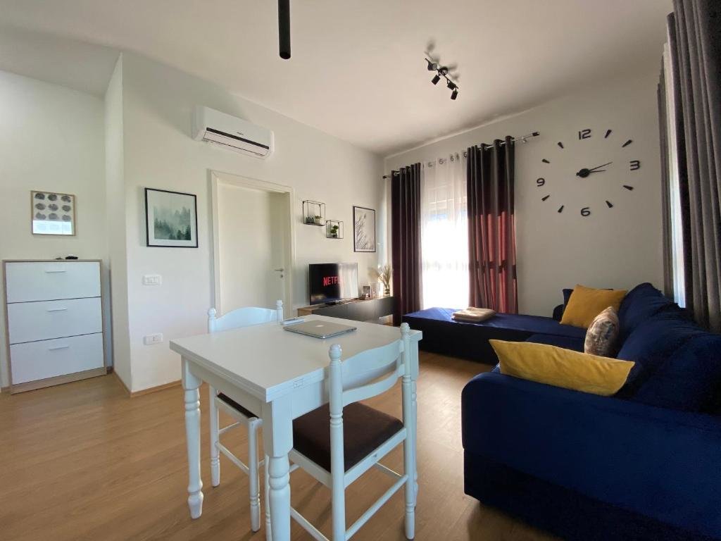 Apartment Cozy Apt in Mangalem21 Wifi/Ac/Netflix