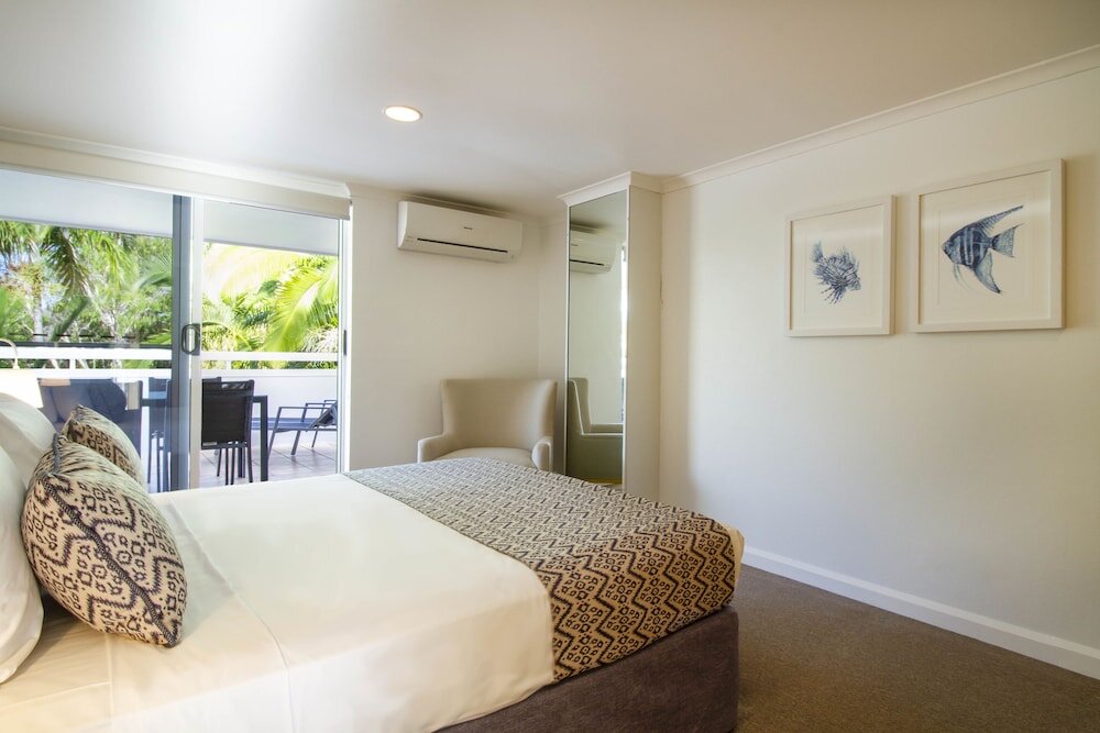 2 Bedrooms Standard room with balcony The White House Port Douglas