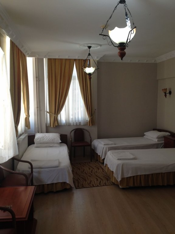 Standard triple chambre Hotel Atasayan