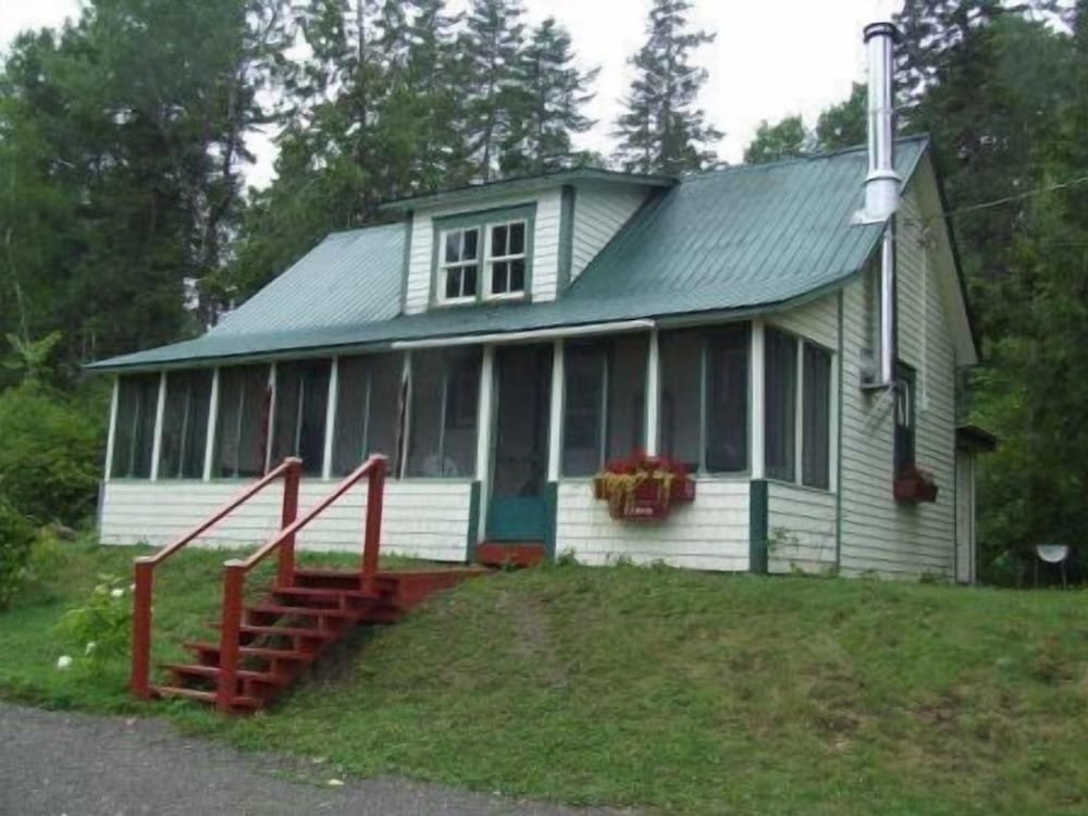 Cottage Camp Melancon