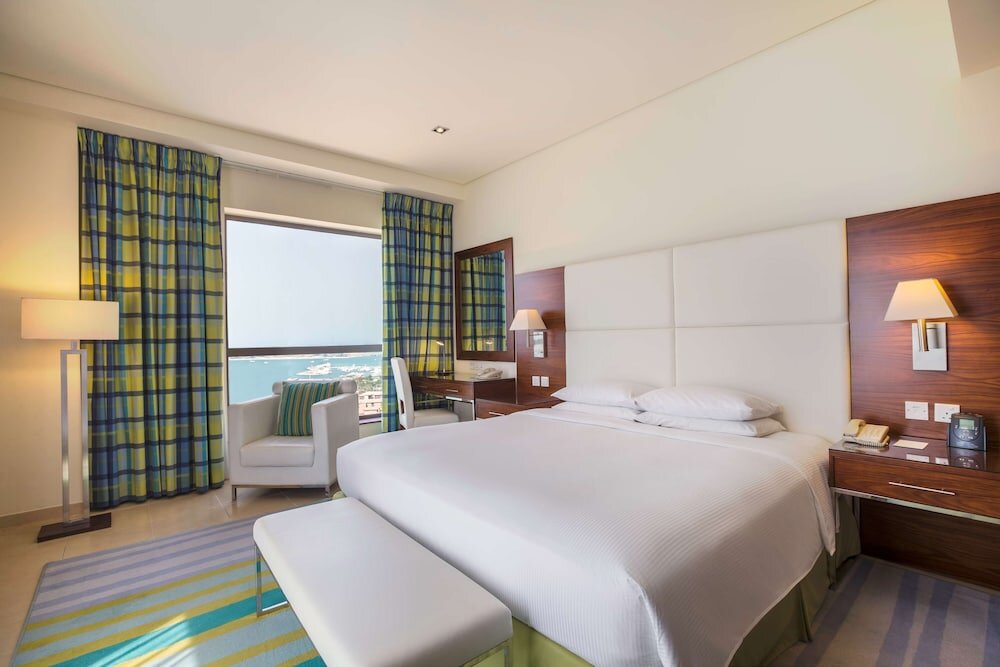 Suite familiare 3 camere con balcone e con vista mare Hilton Dubai The Walk