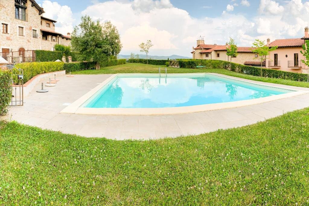 Apartamento Le Acetaie With Shared Pool