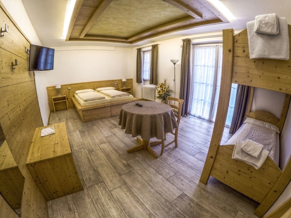Standard Vierer Zimmer mit Balkon Agritur Casamela