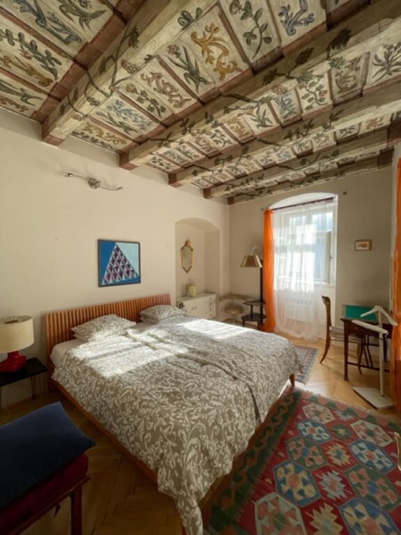 Apartment Cool Historical 1 Bedroom Apartment in Mala Strana