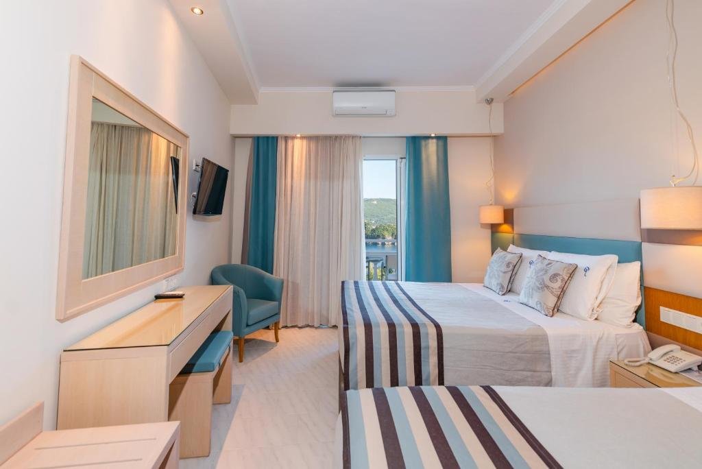 Двухместный номер Premium с видом на море Odysseus Hotel