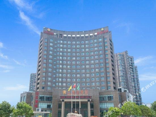 Двухместный люкс Shanggao Yingbin Hotel