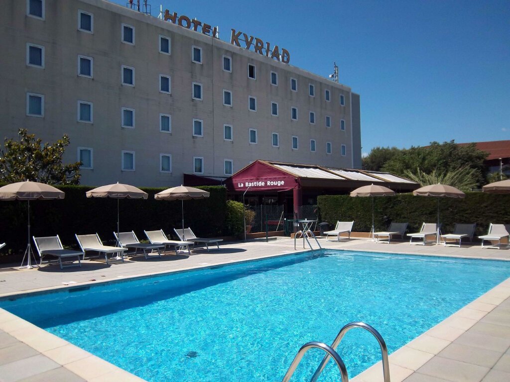 Lit en dortoir Kyriad Hotel Cannes Mandelieu