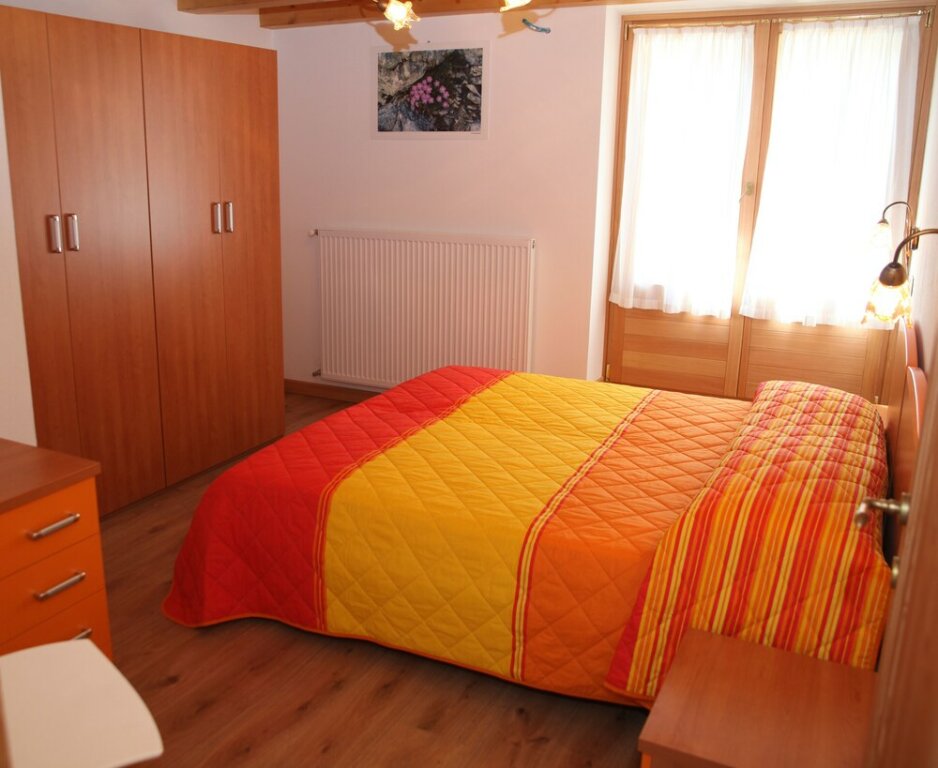 1 Bedroom Attic Apartment Albergo diffuso Valcellina e Val Vajont in Cimolais