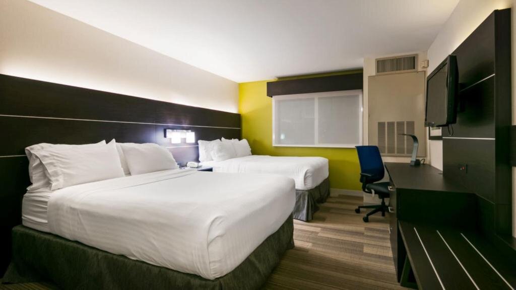 Standard Double room Holiday Inn Express Hotels & Suites Burlington, an IHG Hotel