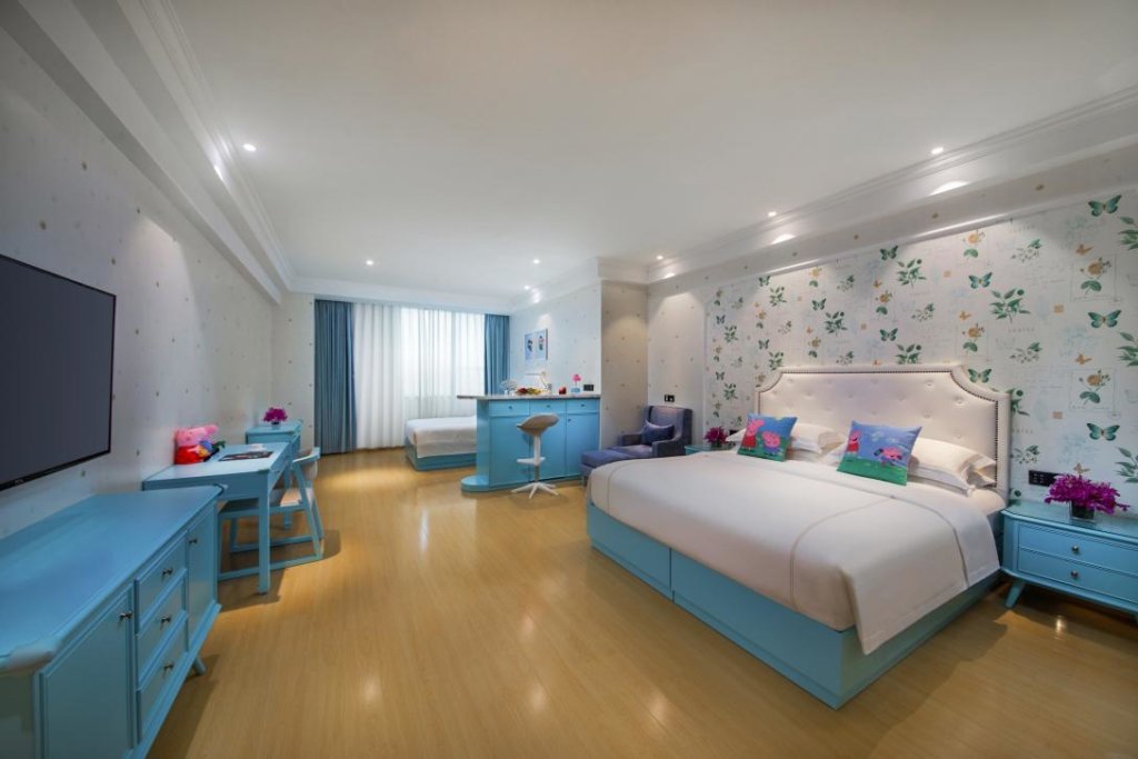 Standard Family room Jurong Shuguang International Hotel