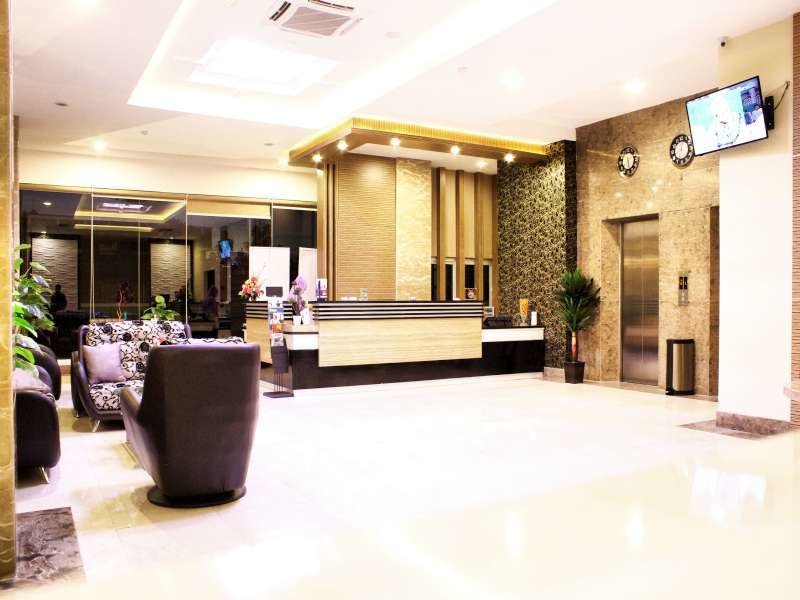 Deluxe room Hotel Raising Makassar