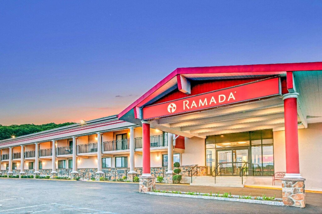 Camera Standard Ramada by Wyndham Rockaway