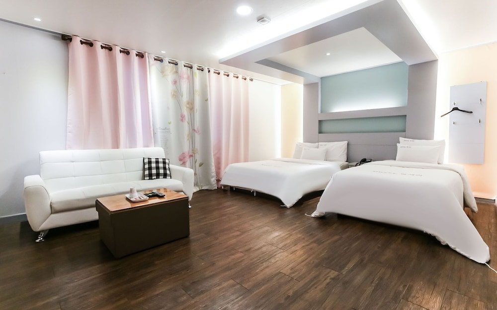 Standard Double room Uiwang Luxury