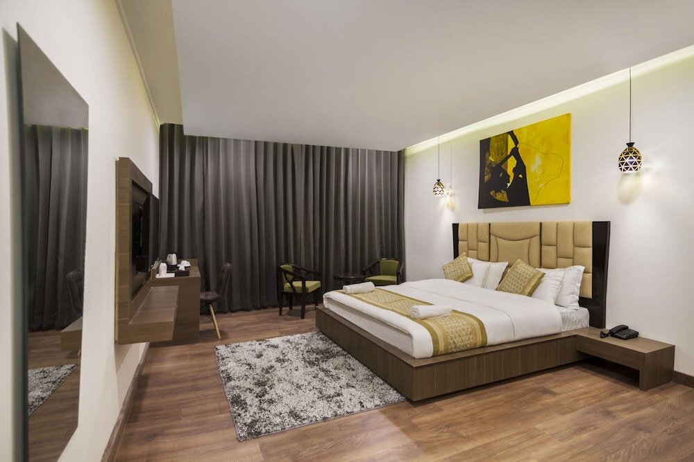 Suite Hotel Sia Residency
