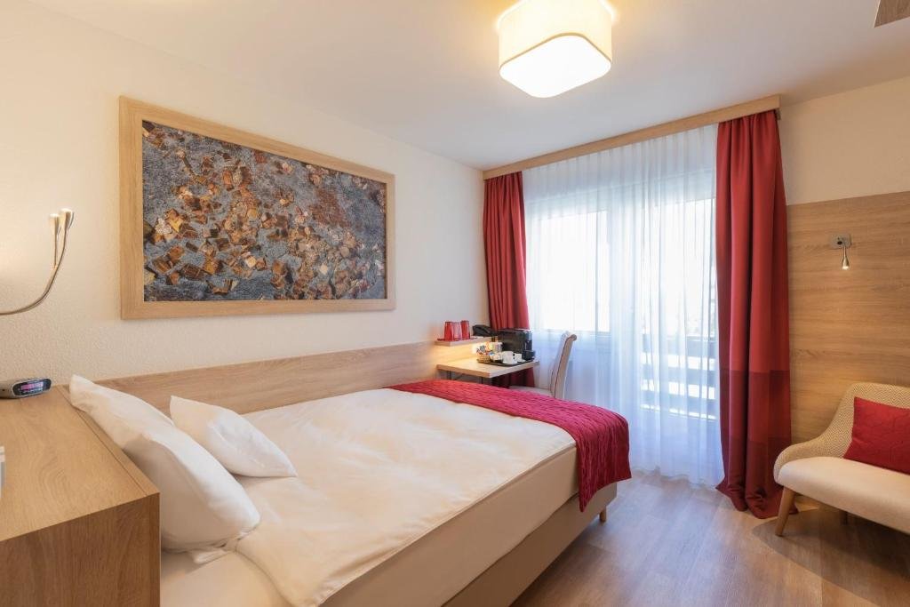 Classique chambre Hotel Sonne St Moritz