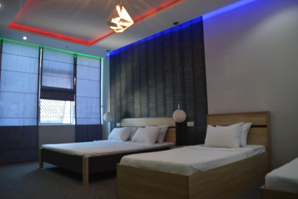 Comfort room Kent Hotel