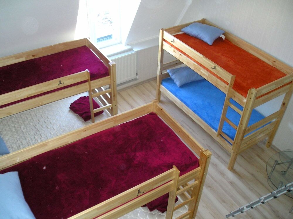 Кровать в общем номере Уют Хостел
