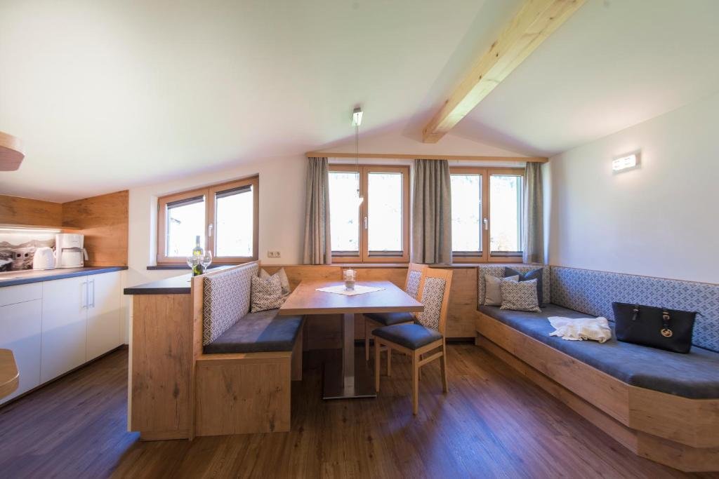 Апартаменты Comfort с 2 комнатами KENDLGUT Appartements am BioBauernhof inklusive unbegrenztem Eintritt in die Alpentherme