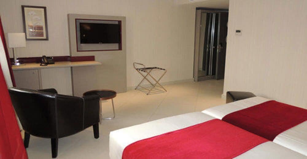 Habitación individual club Estándar con balcón KT Hotels