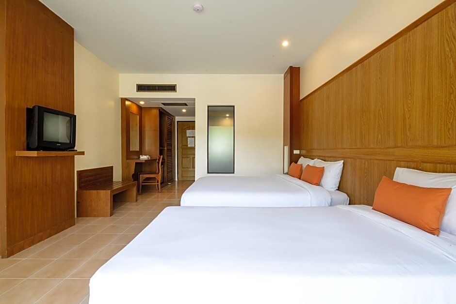 Camera Standard Sea Front Home Hotel - Patong Beach