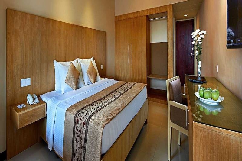 Standard Double room Berjaya Hotel Colombo