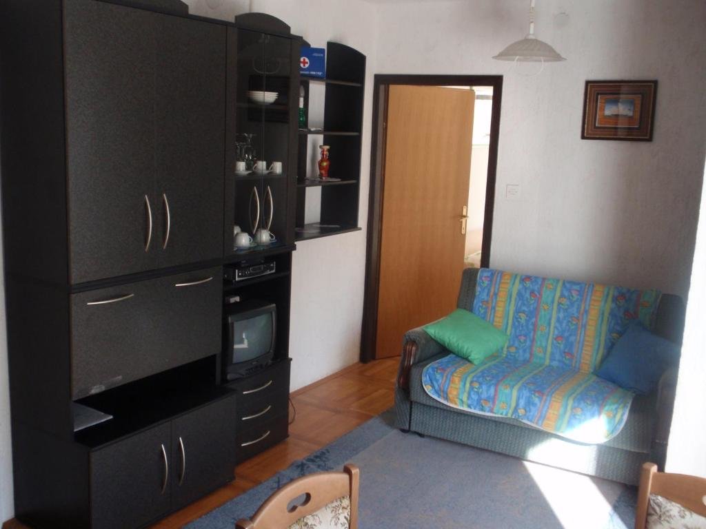Appartement 2 chambres avec balcon Apartments Cindrić